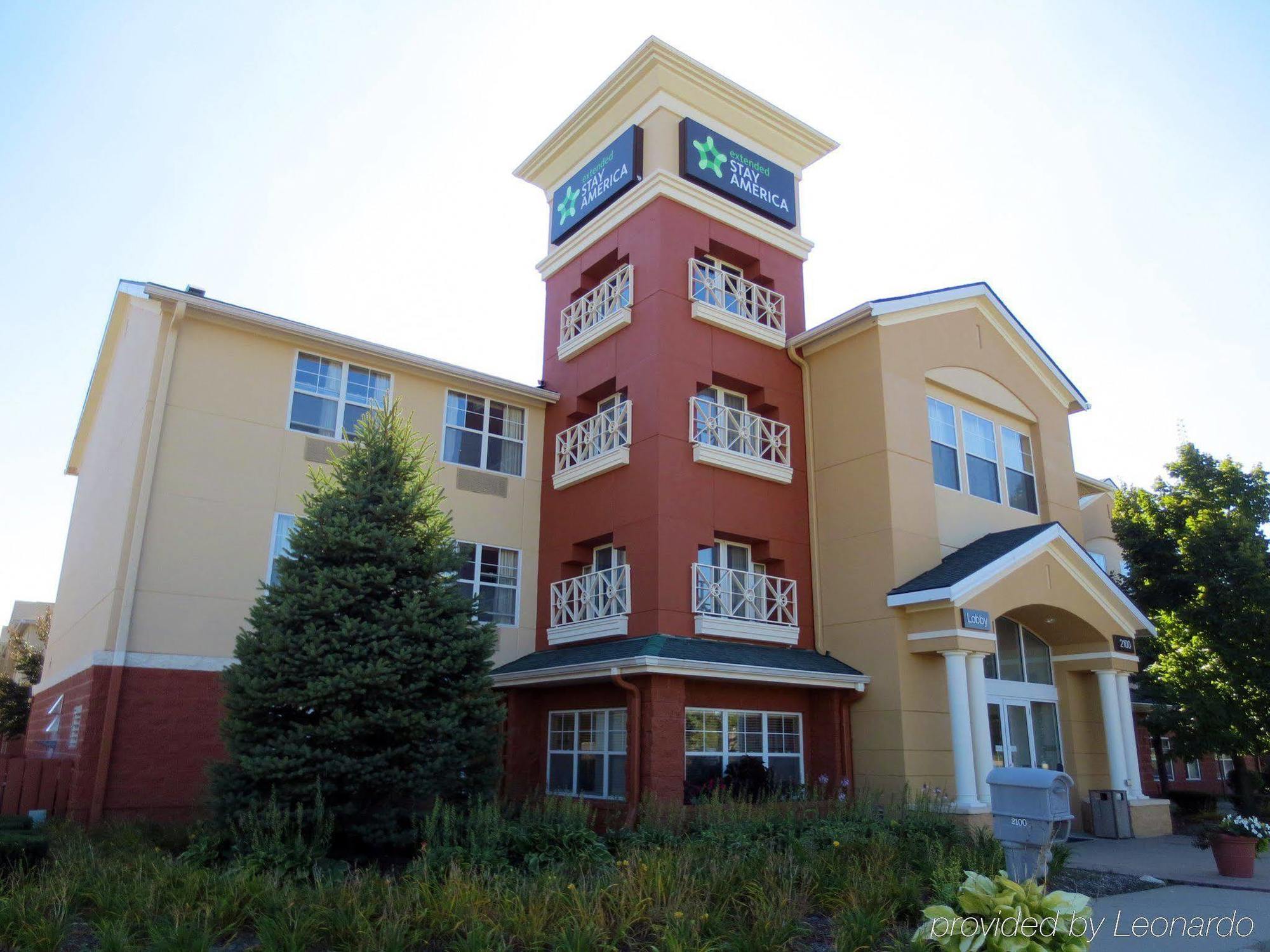 Extended Stay America Suites - Detroit - Auburn Hills - Featherstone Rd Exteriör bild