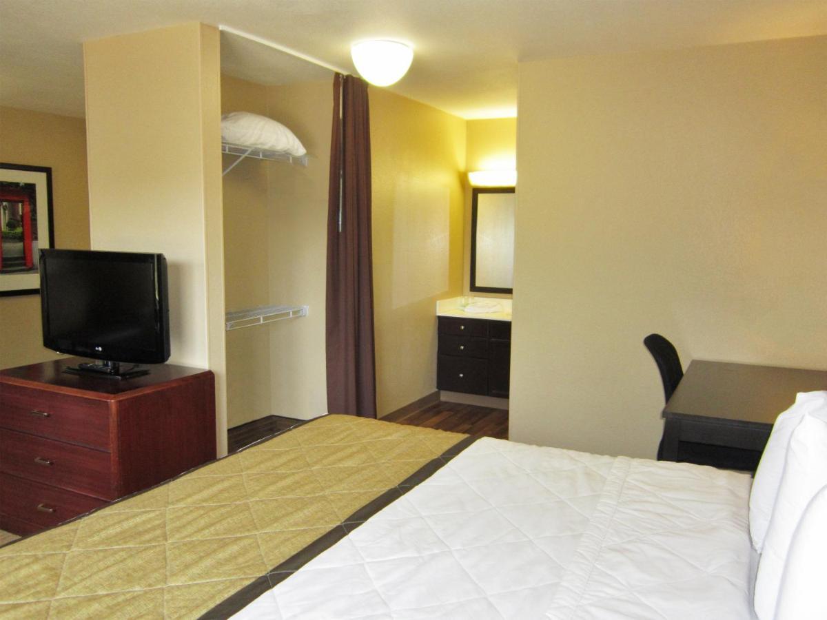 Extended Stay America Suites - Detroit - Auburn Hills - Featherstone Rd Exteriör bild