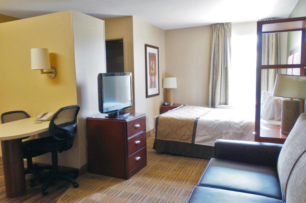 Extended Stay America Suites - Detroit - Auburn Hills - Featherstone Rd Exteriör bild